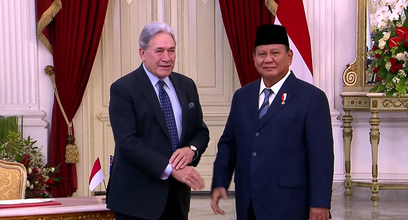 Presiden-PRabowo-Subianto-menerima-kunjungan-Wakil-PM-Selandia-Baru-Winston-peters.jpg