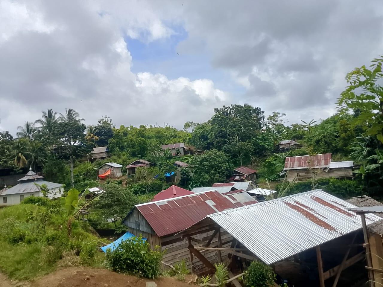 Rumah-warga-di-Dusun-Pakarroang-Desa-Botteng-Utara-Kecamatan-Simboro-Kabupaten-Mamuju.jpg