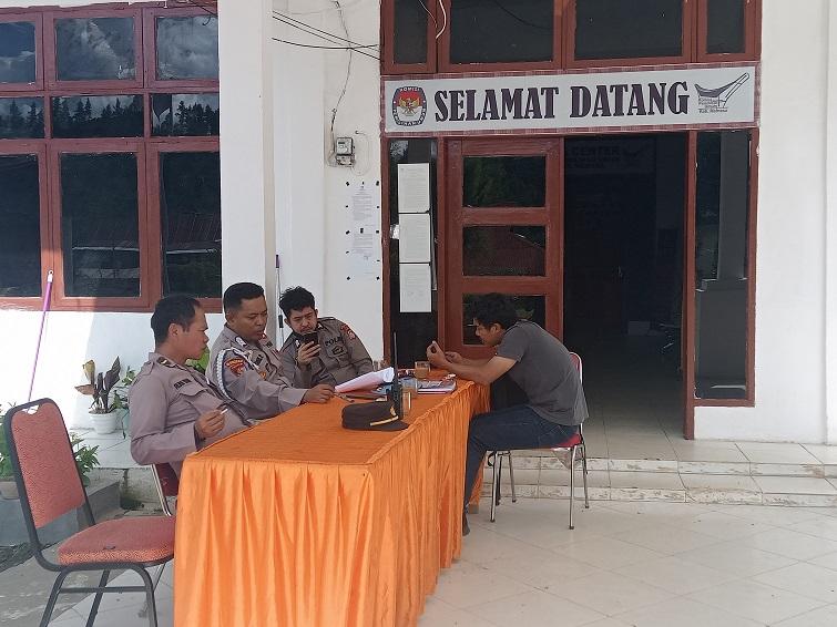 Suasana-di-Kantor-KPU-Mamasa-Desa.jpg