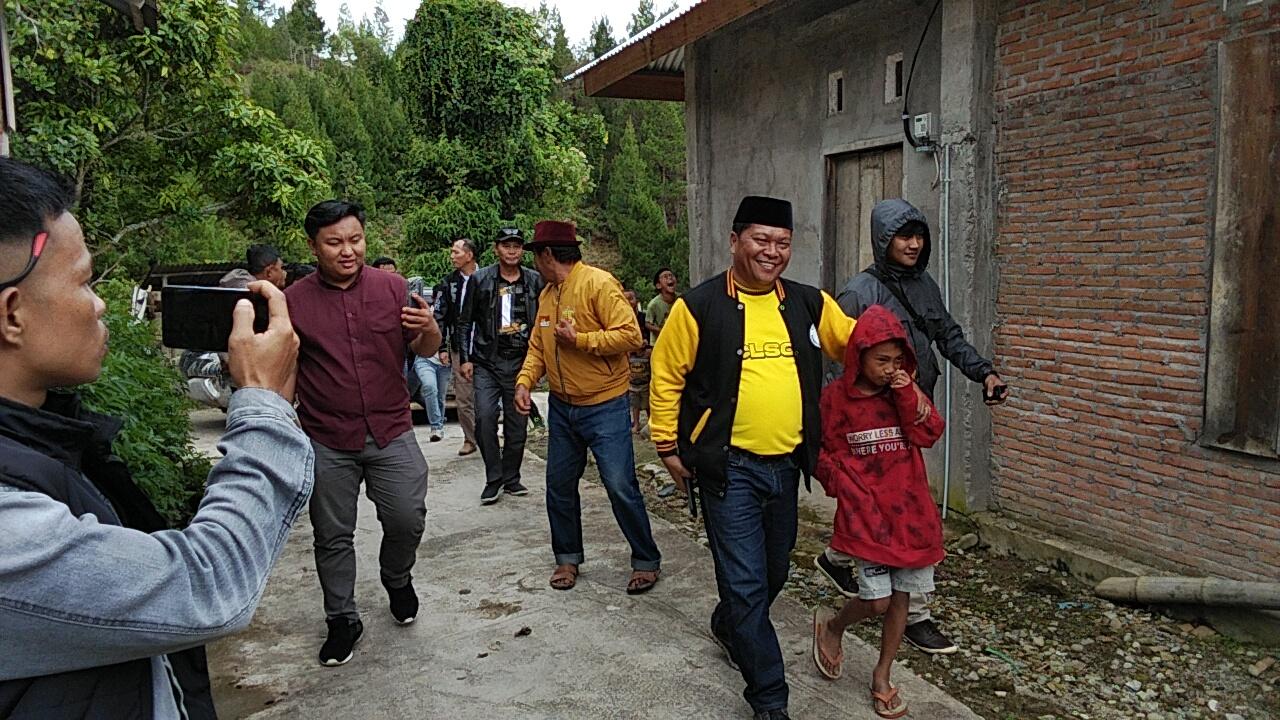 Suasana-saat-Welem-Sambolangi-berkunjung-ke-Kecamatan-Nosu.jpg