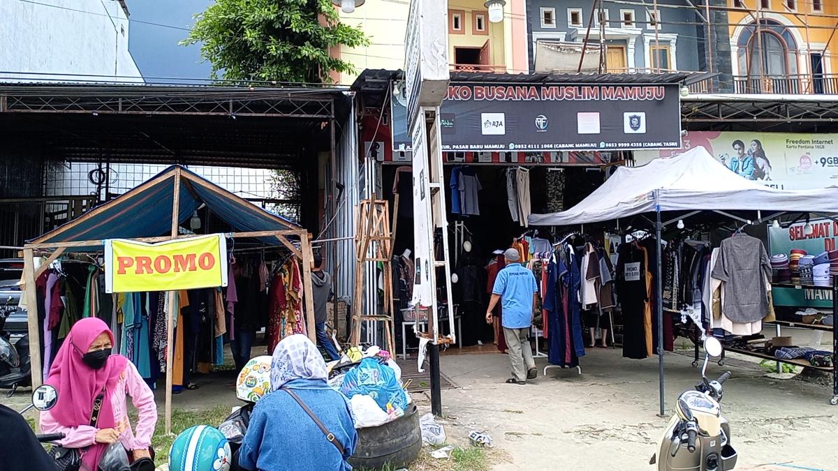 Toko-Busana-Muslim-Mamuju-di-Jl-Abdul-Syakur-Kecamatan-Mamuju-Kabupaten-Mamuju.jpg