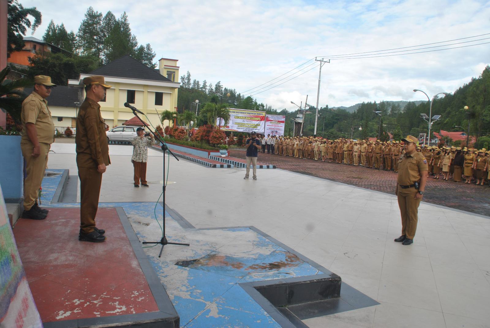 Wakil-Bupati-Mamasa-H-Sudirman-memberikan-arahan-kepada-ASN-lingkup-Kabupaten-Mamasa.jpg