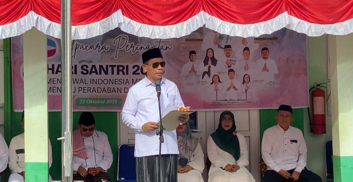 Peringati Hari Santri, Kemenag Mamuju : Santri Harus Kuasai Iman,Takwa &  Teknologi di Era Modern - Tribun-sulbar.com