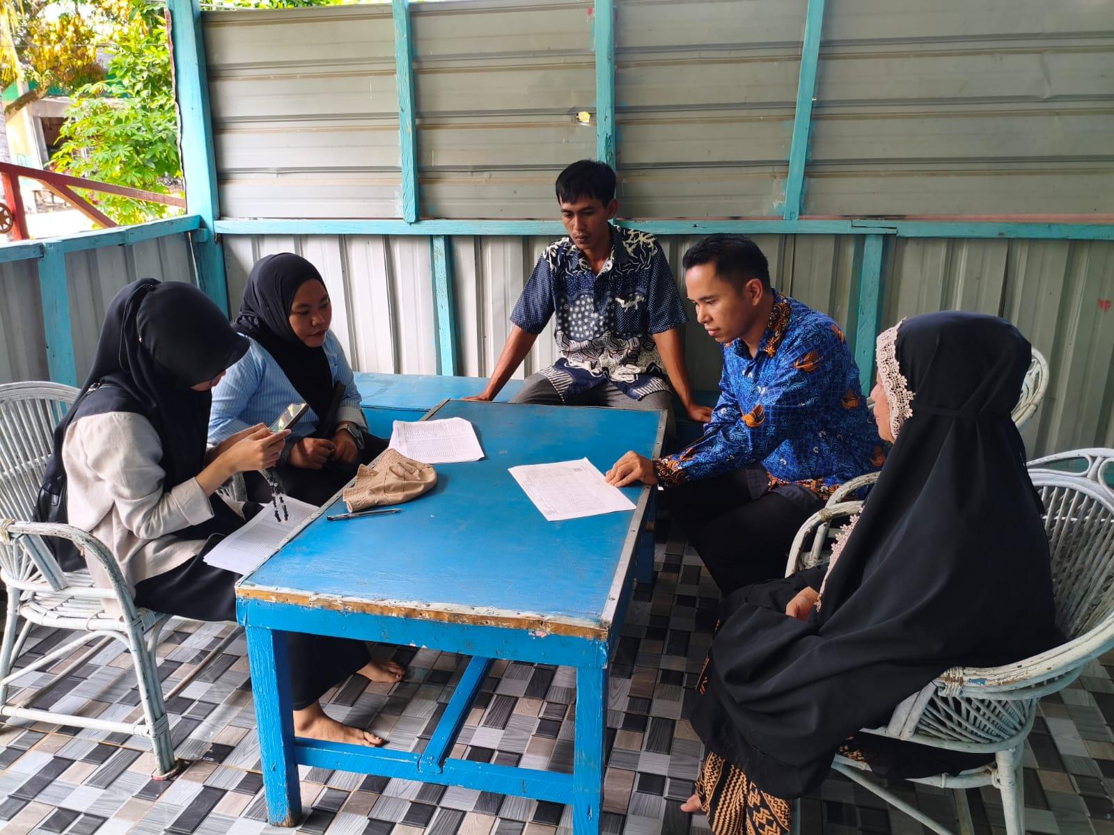 Dinas Sosial Mateng  Verifikasi Faktual Data Penerima BPJS Kesehatan di Desa-desa