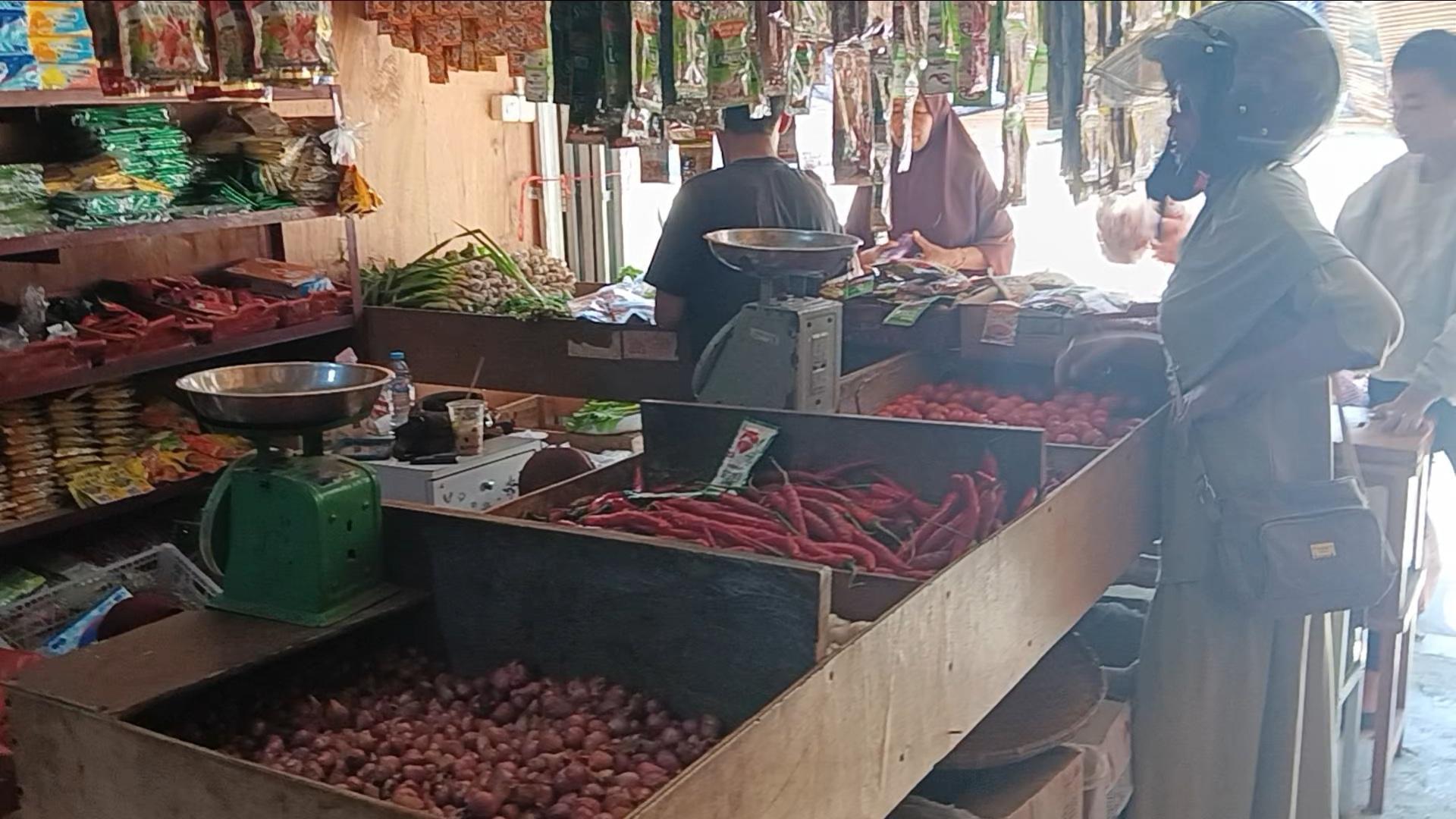 Pasca-Natal, Harga Cabai di Pasar Baru Mamuju Turun hingga Rp 10 Ribu per Kilogram