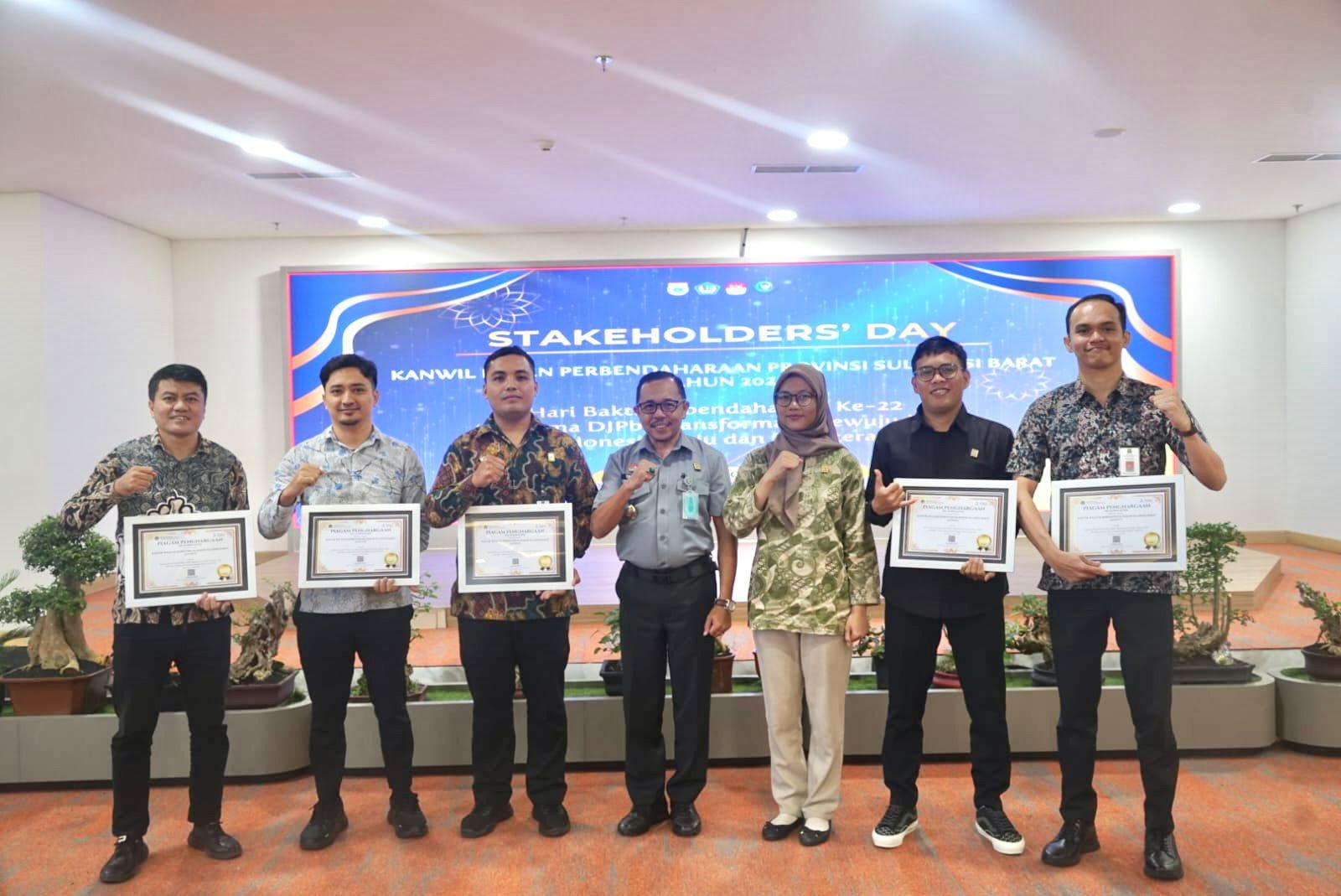 Kanwil Kemenkum Sulbar Raih 5 Penghargaan dari DJPb