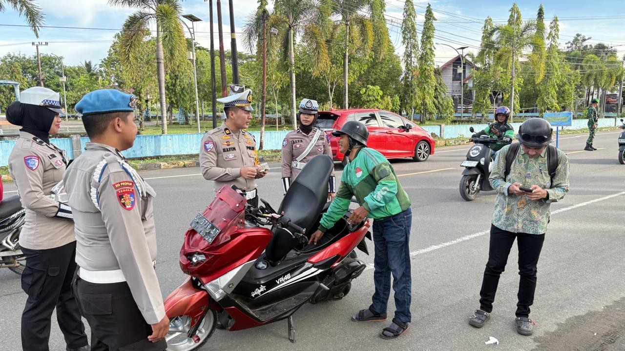 Puluhan Pelanggar Lalu Lintas Langsung Ditindak Polisi dalam Operasi Patuh Marano di Mamuju