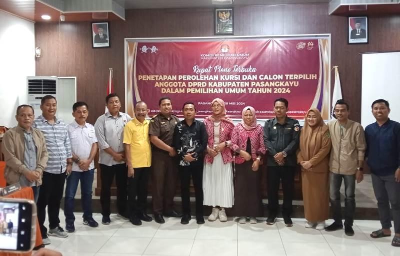 Pasca Putusan MK, KPU Pasangkayu Tetapkan 25 Anggota DPRD Terpilih di Rapat Pleno Terbuka