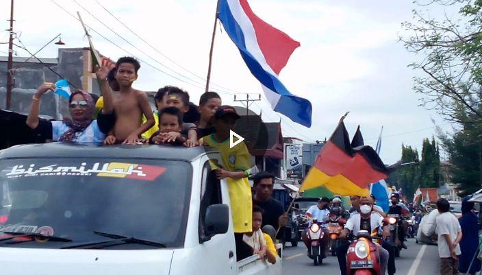 Konvoi Piala Dunia 2022 di Pambusuang Polman, Legislator Syamsul Samad: Sepak Bola Itu Pemersatu