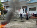 Aksi-mahasiswa-di-kampus-Unimaju-menolak-program-Masta.jpg