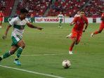 Asnawi-Mangkualam-kiri-beraksi-pada-laga-leg-pertama-semifinal.jpg