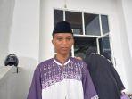 Awal-23-akan-berangkat-ke-tanah-suci-menggantikan-almahrum-ayahnya.jpg