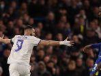 Chelsea-vs-Madrid-Striker-Real-Madrid-Karim-Benzema-berselebrasi-usai-mencetak-gol.jpg