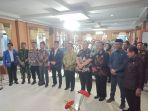 Foto-bersama-Pj-Gubernur-Sulbar-Zudan-Arif-Fakrulloh-dan-bupati-Mamasa-beserta-rombongan.jpg
