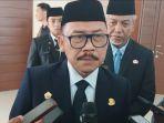 Gubernur-Sulbar-Suhardi-Duka-saat-ditemui-di-K.jpg