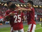 Irfan-Jaya-melakukan-selebrasi-seusai-mencetak-gol-pertamanya.jpg