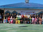 Jajaran-Rutan-Majene-kenakan-pakaian-adat-pada-peringatan-hari-Pancasila.jpg
