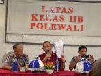 Kadivpas-Kemenkumham-Sulbar-memberikan-penguatan-Tusi-kepada-jajaran-Lapas-Polewali.jpg