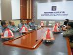Kakanwil-Kemenkum-Sulbar-Sunu-Tedy-Maranto-terima-audiance-alumni-hukum-Unika.jpg