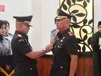 Kakanwil-Kemenkumham-Sulbar-Marasidin-melantik-dan-mengambil-sumpah-jabatan-Pejabat-Administrasi.jpg