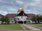 Kantor-Bupati-Polman-Jl-Manuggal-Kelurahan-Madatte-Kecamatan-Polewali-Polman.jpg