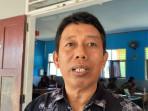 Ketua-IGI-Mamuju-Tengah-Mahmud-saat-ditemui-di-SMPN-6-Topoyo-Desa-Topoyo.jpg