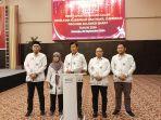 Komisioner-KPU-Sulbar-konfrensi-pers-usai-penetapan-DPT-pilkada-serentak-2024.jpg