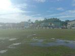 Lapangan-Stadion-Prasamya-Majene-tergenang-air.jpg