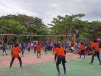 Lomba-bola-volly-putri-di-Sport-Center-Polman-S.jpg