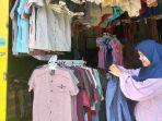 Pegawai-toko-Duta-Mode-yang-berada-di-kompleks-Pasar-Baru-Mamuju.jpg