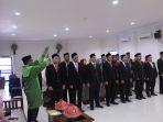 Pelantikan-dan-pengambilan-sumpah-pada-pelantikan-24-panwascam-se-Kabupaten-Majene.jpg