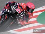 Pembalap-Aprilia-Aleix-Espargaro-melakukan-sesi-latihan-bebas-pertama-MotoGP-Moto.jpg