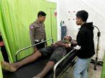 Pengendara-bentor-dilarikan-ke-rumah-sakit-setelah-menabrak-pagar-warga.jpg