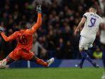 Penyerang-Real-Madrid-Karim-Benzema-mencetak-gol-ketiga-ke-gawang-Chelsea.jpg