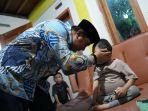 Pj-Gubernur-Bahtiar-Kunjungi-Athala-Dwi-Putra-6-tahun-di-Polman.jpg