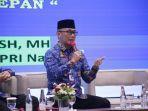 Prof-Zudan-saat-hadiri-peresmian-Pos-Pelayanan-Pelindungan-Pekerja-Migran-Indonesia.jpg