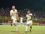 Selebrasi-pemain-Persija-Jakarta-Hanno-Behrens-seusai-membobol-gawang-PSM-Makassar.jpg