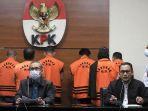 Wakil-Ketua-Komisi-Pemberantasan-Korupsi-KPK-Alexander-Marwata-kiri.jpg
