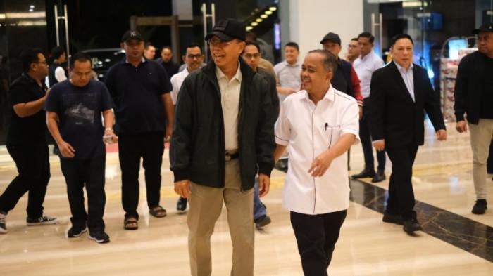 Gubernur Sulawesi Tenggara Andi Sumangerukka di PSBM Makassar