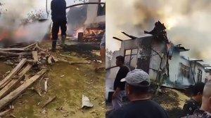 1-unit-rumah-di-Desa-Wakorambu-hangus-terbakar.jpg