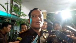 9-Saksi-Sudah-Diperiksa-Kejati-Sultra-Soal-Dugaan-Suap-Izin-PT-Midi-Utama-Indonesia-di-Kendari.jpg