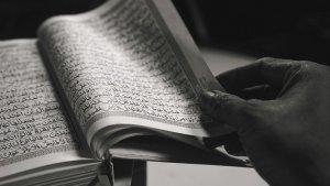Amalan-Harian-Cukup-Membabaca-7-Ayat-Pendek-Ini.jpg