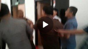 BREAKING-NEWS-Tahanan-Kejari-Kendari-Sulawesi-Tenggara-Kabur-Diduga-Membaur-Sama-Pengunjung.jpg
