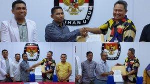 Berkas-Pemeriksaan-Kesehatan-Paslon-Pilkada-Baubau-Buton-Selatan-dan-Buton-Tengah-Diserahkan-ke-KPU.jpg