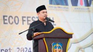 Bupati-Kolaka-Timur-Abdul-Azis-membuka-pameran-Koltim-Ramadhan-Eco-Festival.jpg