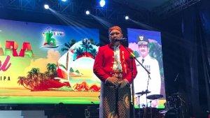 Bupati-Konawe-Utara-Ruksamin-saat-membuka-perayaan-Hut-Konut-dan-Festival-Konasara.jpg