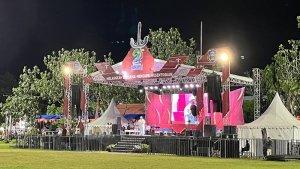 Ceramah-Ustaz-Muhammad-Fakhrurrazi-Anshar-di-Tabligh-Akbar-HUT-ke-21-Wakatobi-Sulawesi-Tenggara.jpg