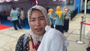 Cerita-Ibu-ibu-di-Kendari-Sulawesi-Tenggara-Dapat-Tas-dari-Wapres-RI-saat-Berikan-Arahan-Stunting.jpg