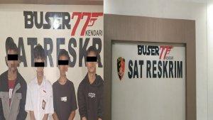Detik-detik-4-Siswa-Diciduk-Polisi-Gegara-Bawa-Senjata-Tajam-Diduga-Hendak-Tawuran-di-Kendari-Sultra.jpg