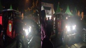 Gaya-Pj-Wali-Kota-Asmawa-Tosepu-Naik-Jeep-Usai-Buka-Pagelaran-Seni-dan-Budaya-HUT-ke-192-Kendari.jpg